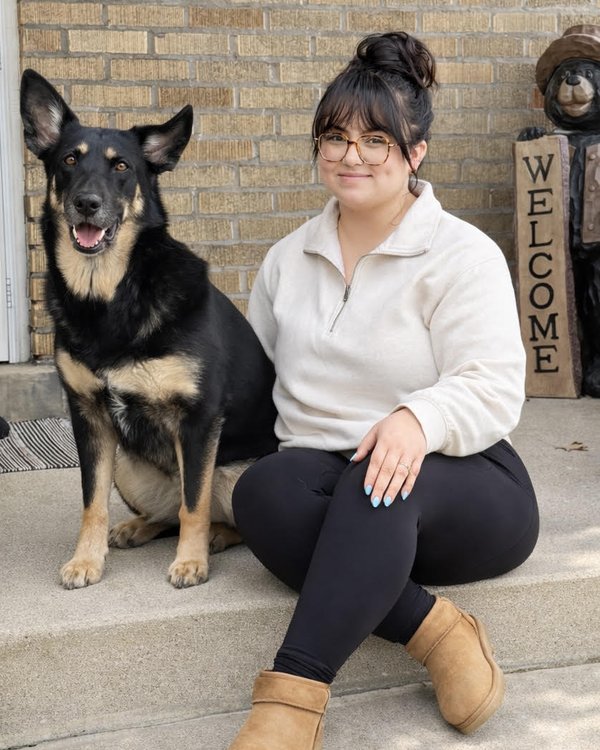 Linda Santiago with her dog